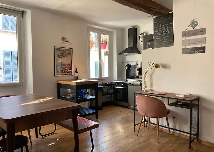 Moderne - Wifi - Plage A Pied - Marche Provencal