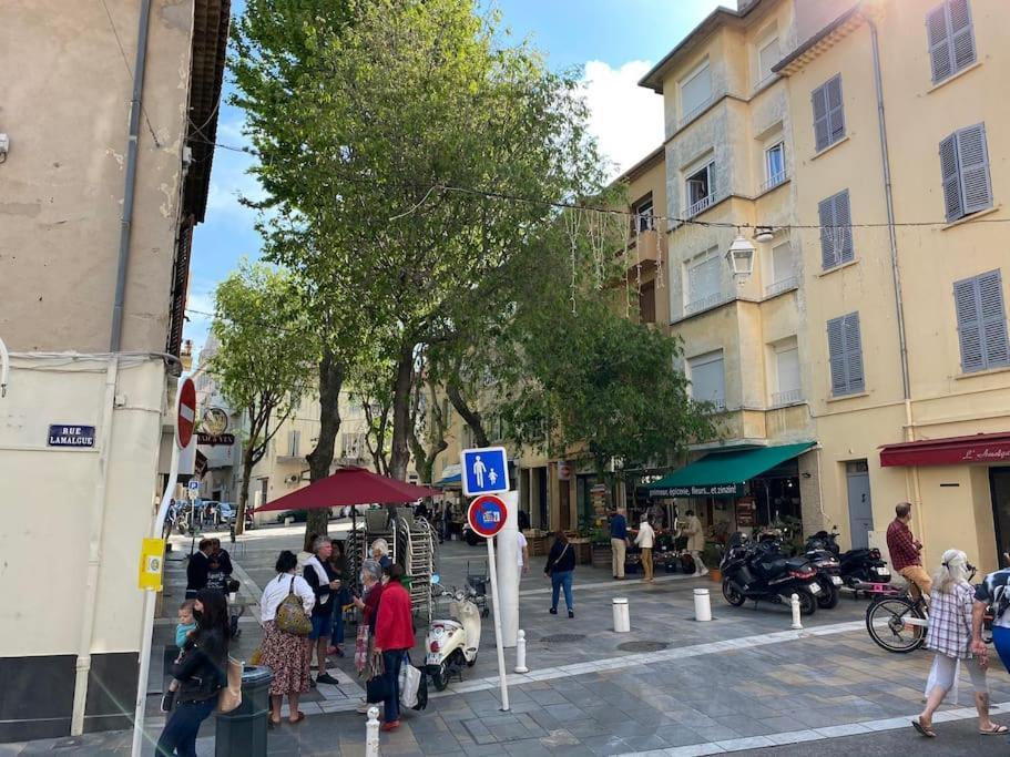 Moderne - Wifi - A Pied - Marche Provencal *